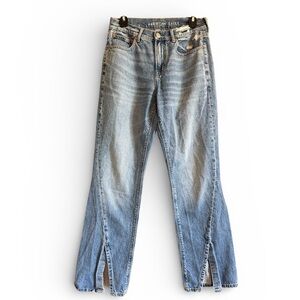 90’s bootcut American eagle medium wash wide leg Jeans
Size 6